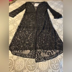 Black lace duster NWT
